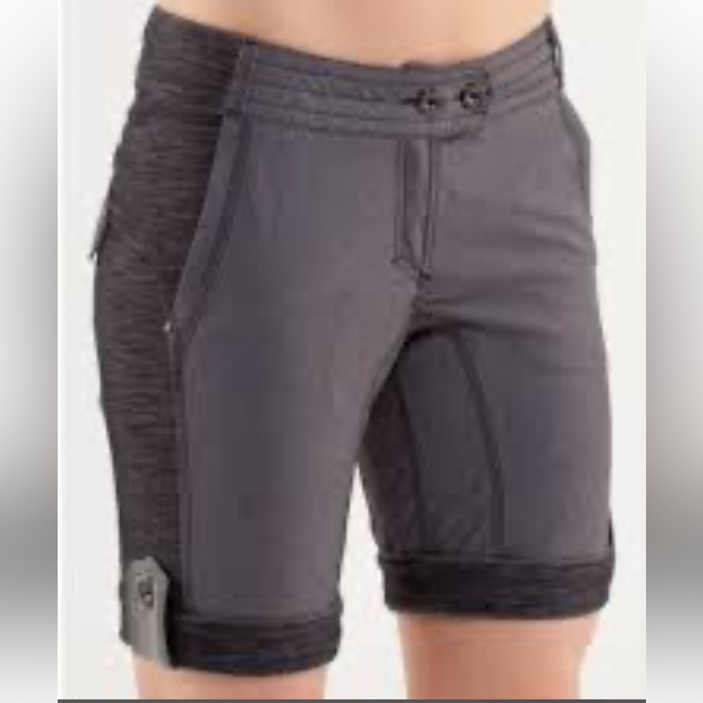 Lululemon Ride On Short Black/Fossil Size 4